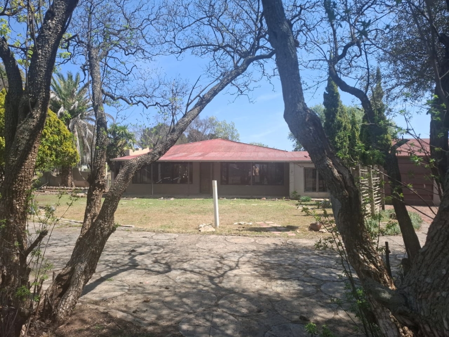 Commercial Property for Sale in Roodewal Free State